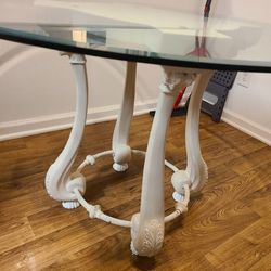 FREE !!DIY Glass Top table 