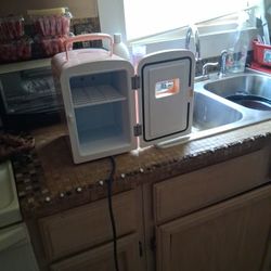  Pink Frigidaire Mini Fridge