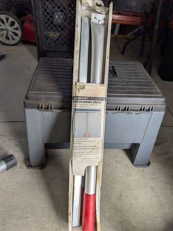 Lightweight Knock-Down Knife Drywall Tool