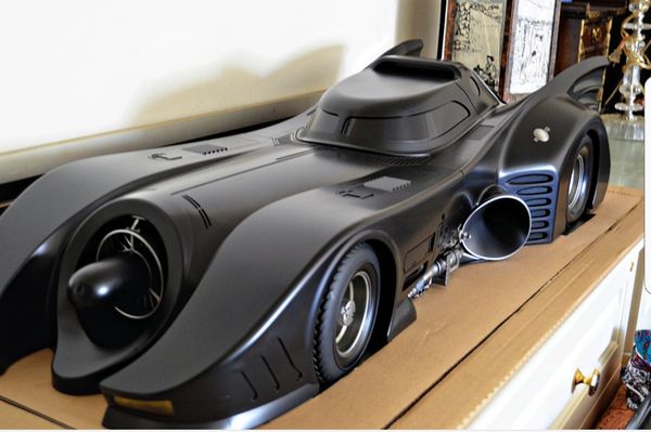 sideshow collectibles batmobile