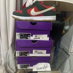 Nike SB Dunk Low Supersonic 