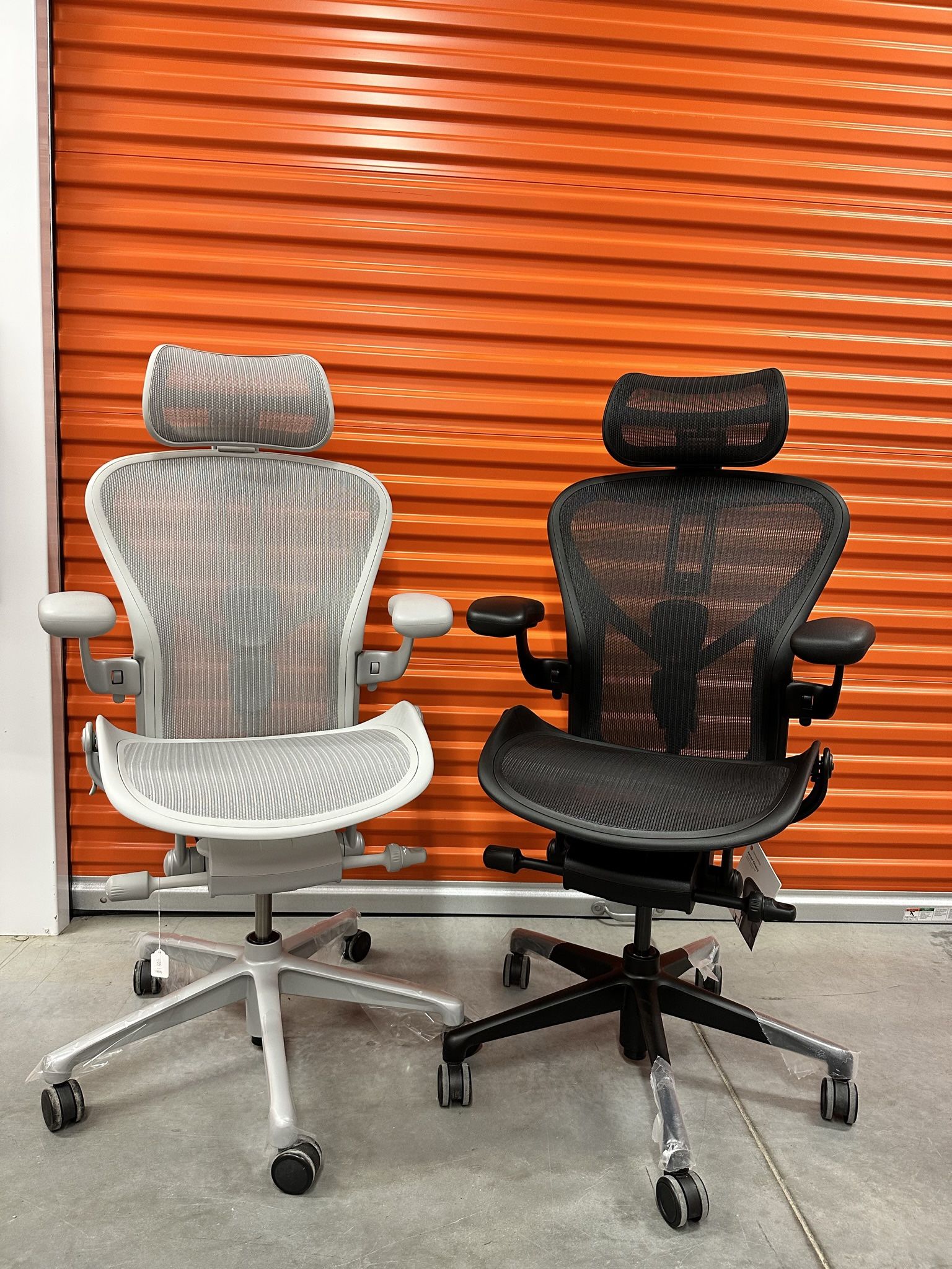 🍀BRAND NEW🍀HERMAN MILLER REMASTERED AERON SIZE “C” ONYX COLOR WITH POSTURE-FIT SL FULLY ADJUSTABLE 