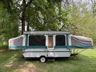 1995 StarCraft Pop-Up Camper