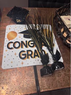 Graduation decorations