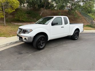 2011 Nissan Frontier SV King Cab Long Bed – 4.0L V6 – RWD – 5-Speed Automatic