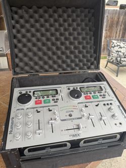 DJ Mixer Newmark
