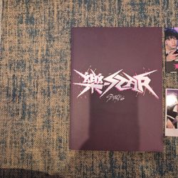 Rock star stray kids (skz) mini album like new