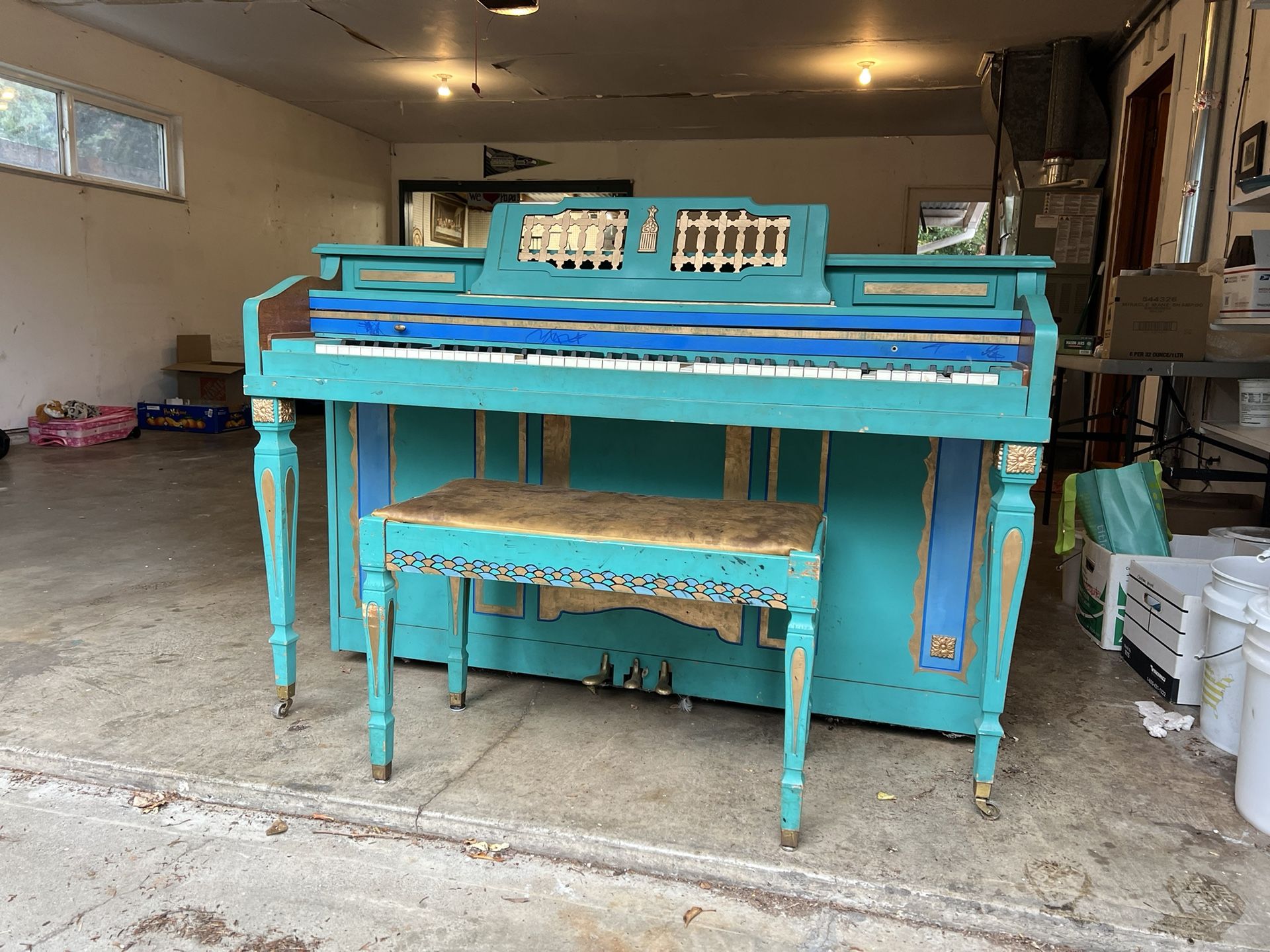 Free Hand Painted Piano