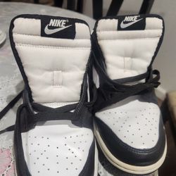 Pandas Dunks Size  10.5 Men 