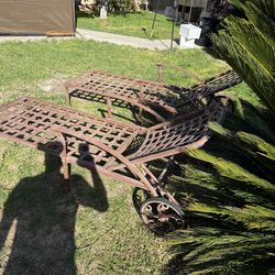 International Caravan Santa Fe Wrought Iron Patio Chaise Lounge