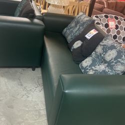 Brand new sofa and loveseat $800