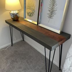 Long Entry Door Table,  Lamp And Pictures