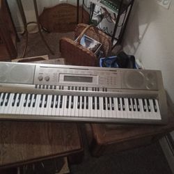 Casio WK-200