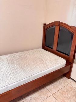 Twin size bedroom set
