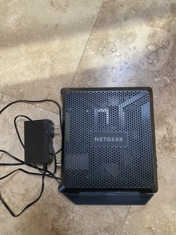NETGEAR Nighthawk Cable Modem WiFi Router Combo C7000