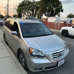 Auto Glass, Car Glass, Car Window, Windshield, Door Glass, Door Window, Back Window