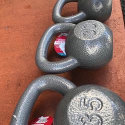 25 30 35.lbs Kettlebells NEW