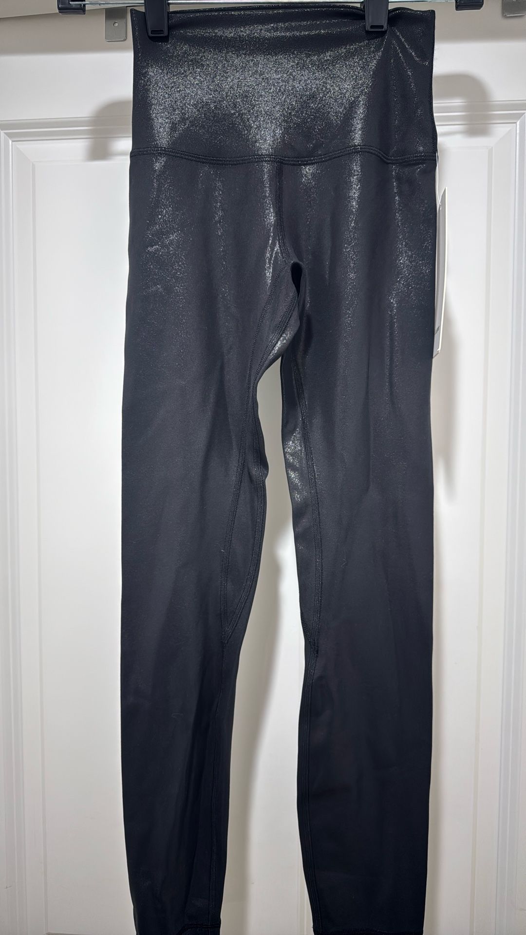 Girls Lululemon Align HR Pant 25” Shine ***Size 2***