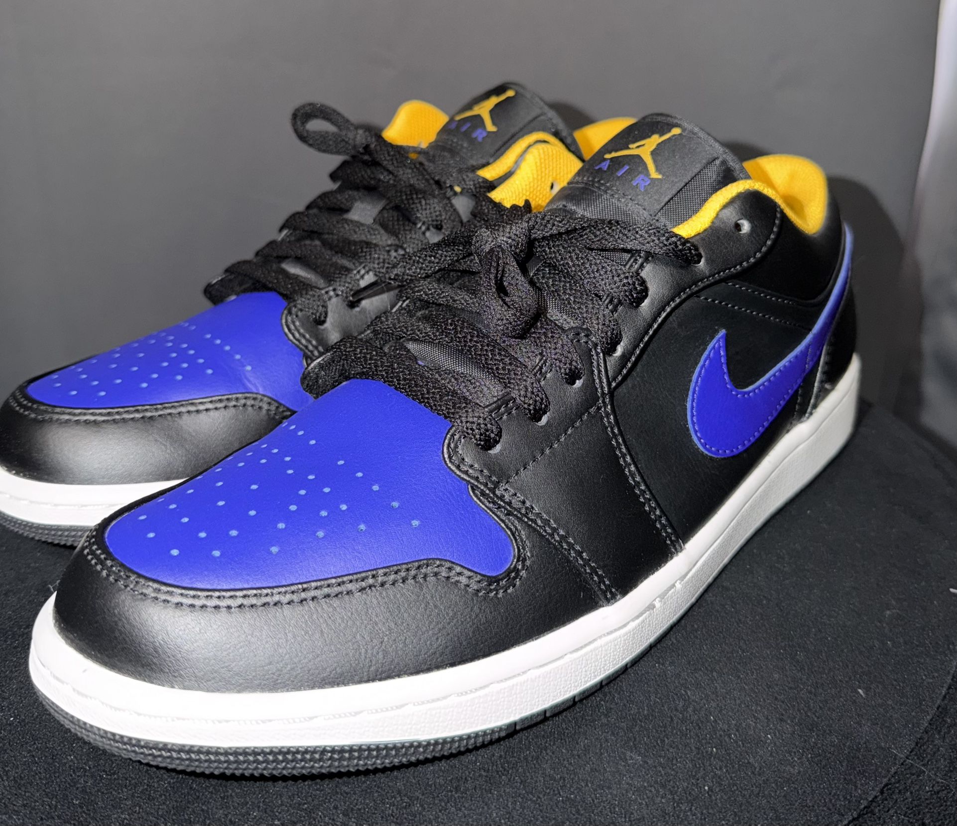Nike Air Jordan 1 Low Mens 10.5 "Dark Concord" (553558-075) Lakers Purple
