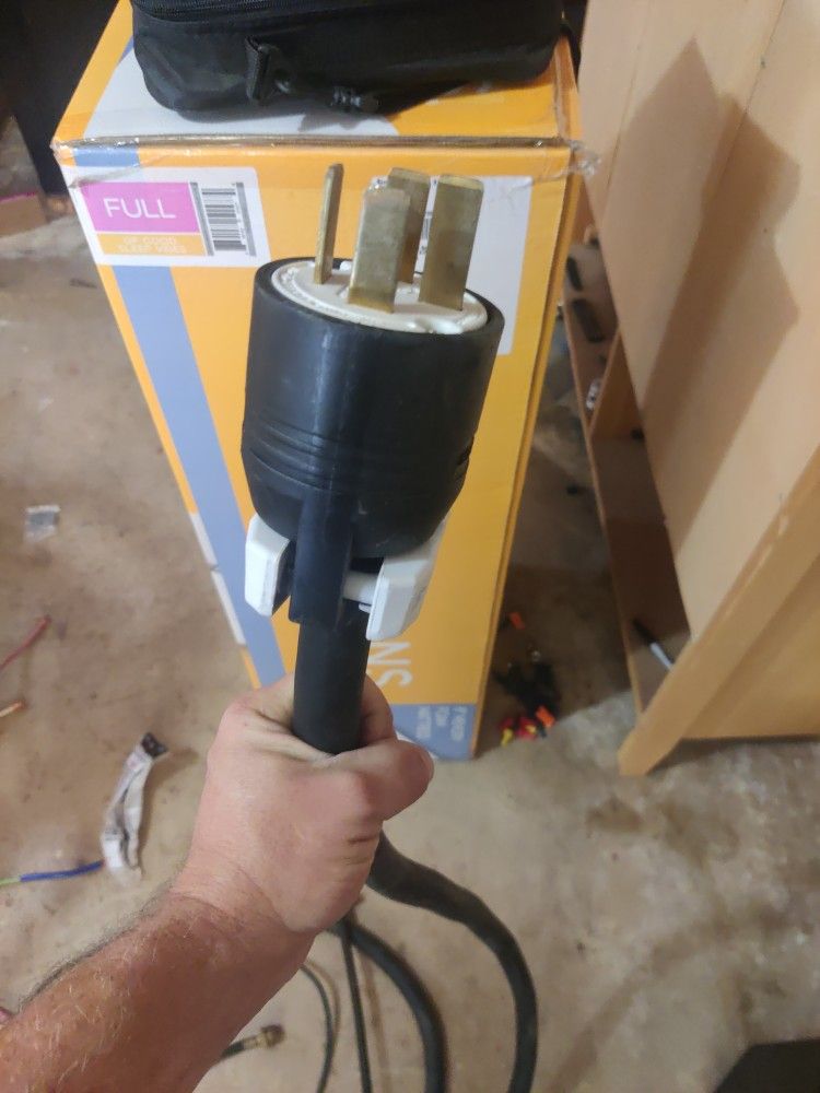 11' 60amp 4 Wire, RV Plug Wire With Hubbell Plug