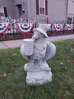 24 Inch Garden Concrete Statue. 