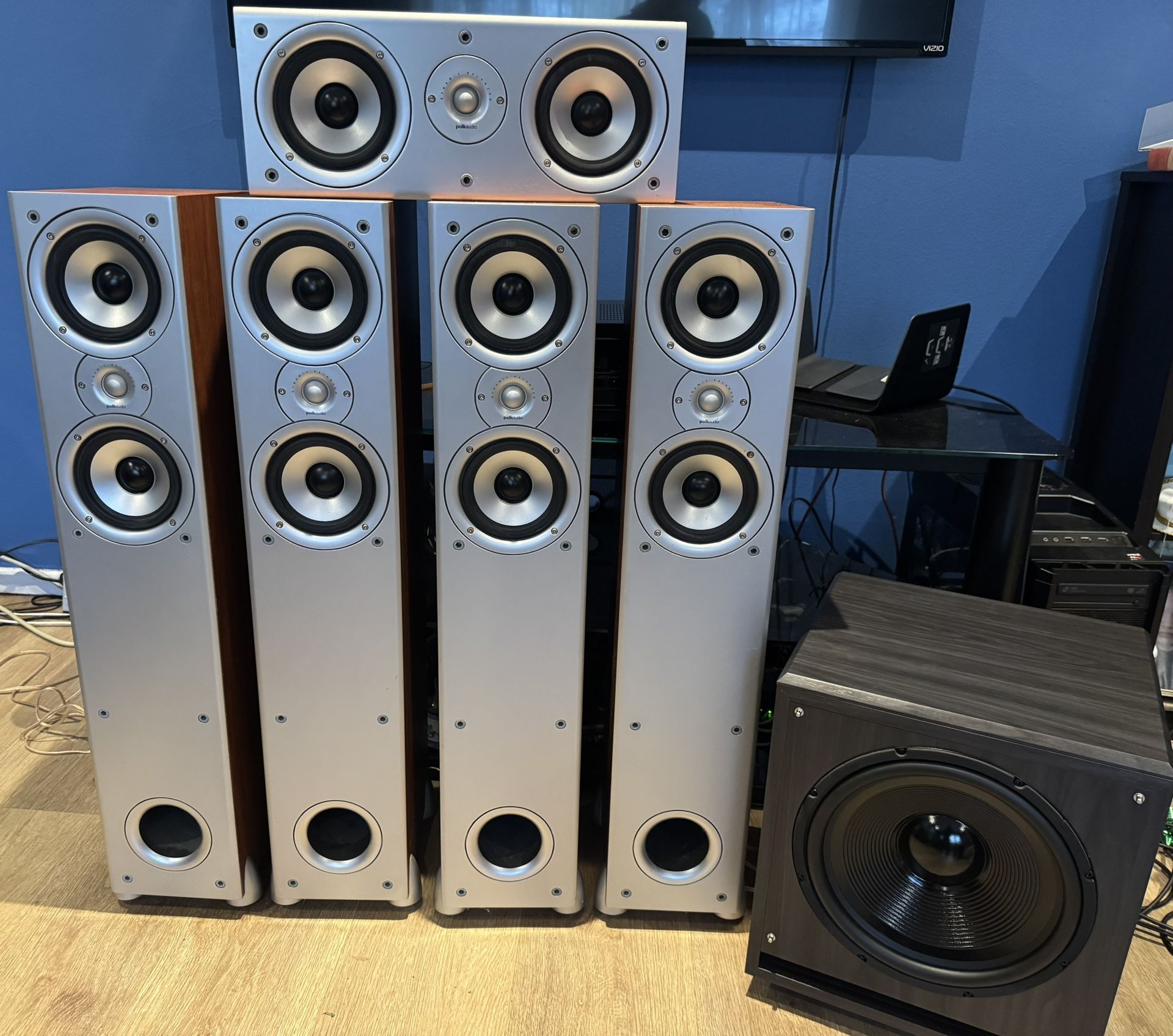 Home theater speakers + Subwoofer + Reciever
