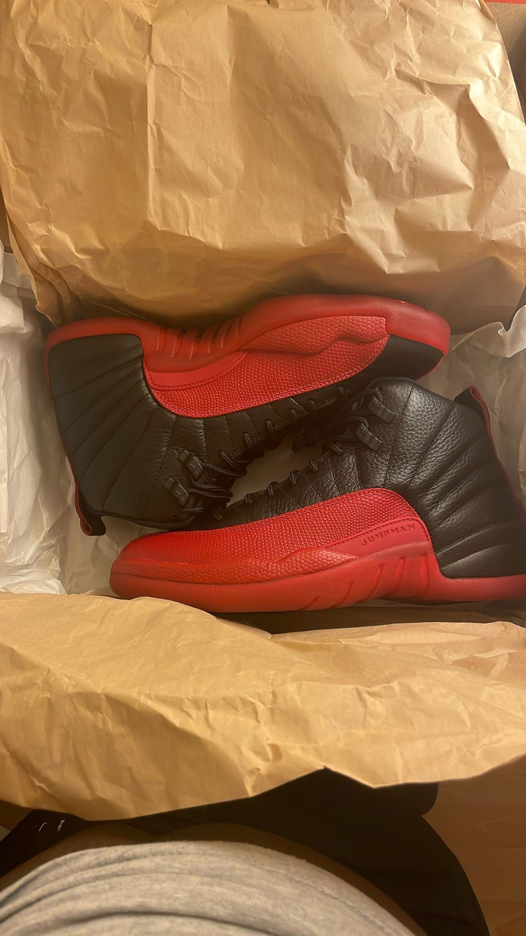 Jordan Retro 12 Flu Game 