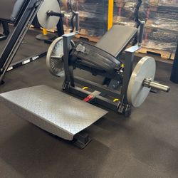 Glute Thrust Machine