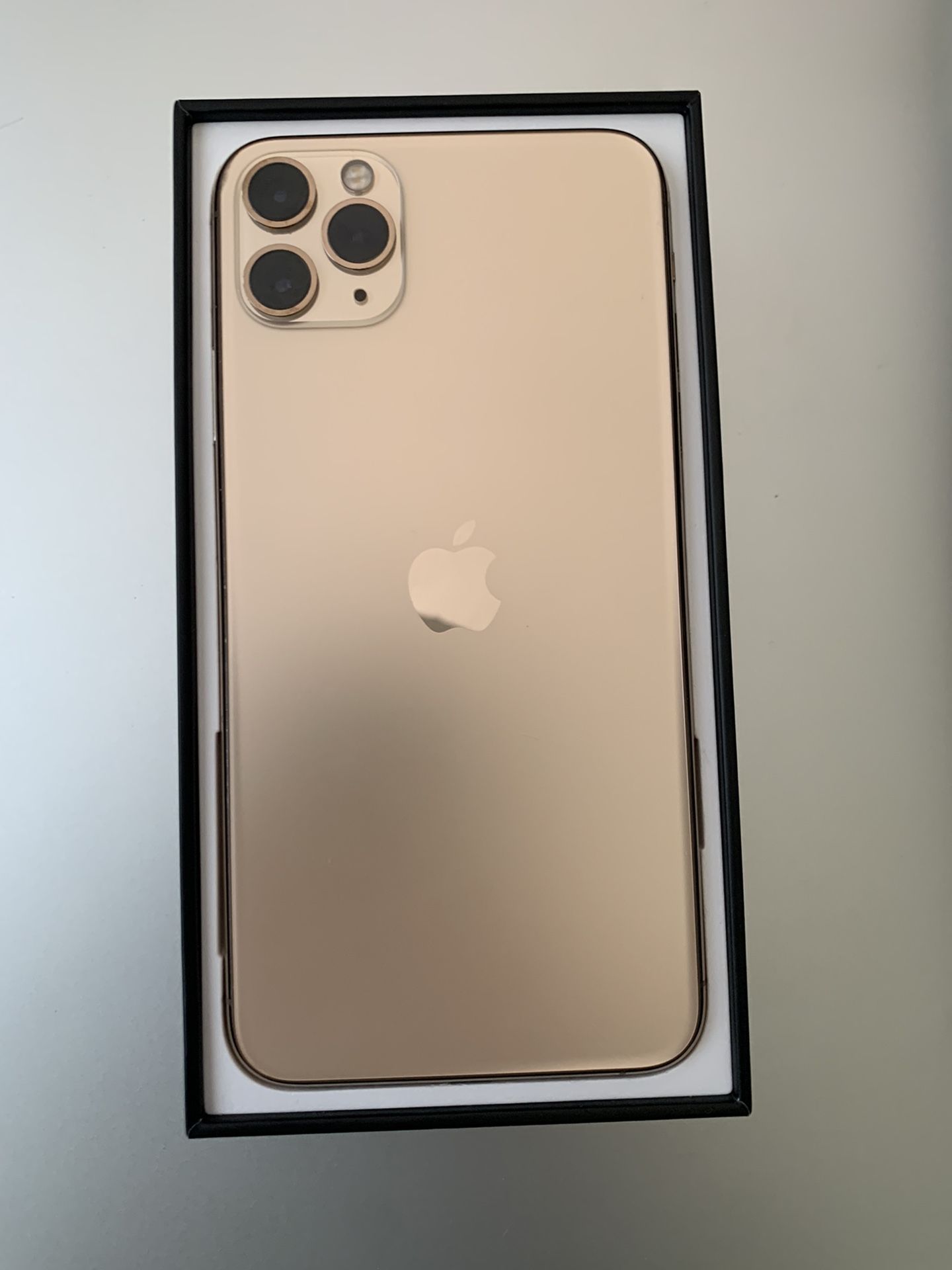 Iphone 11 Pro Max 64GB GOLD ANY CARRIER