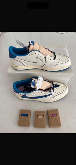 Men nike size 11/11.5