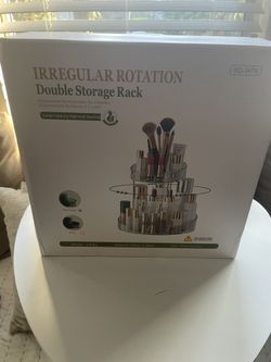 Rotating Beauty Rack 