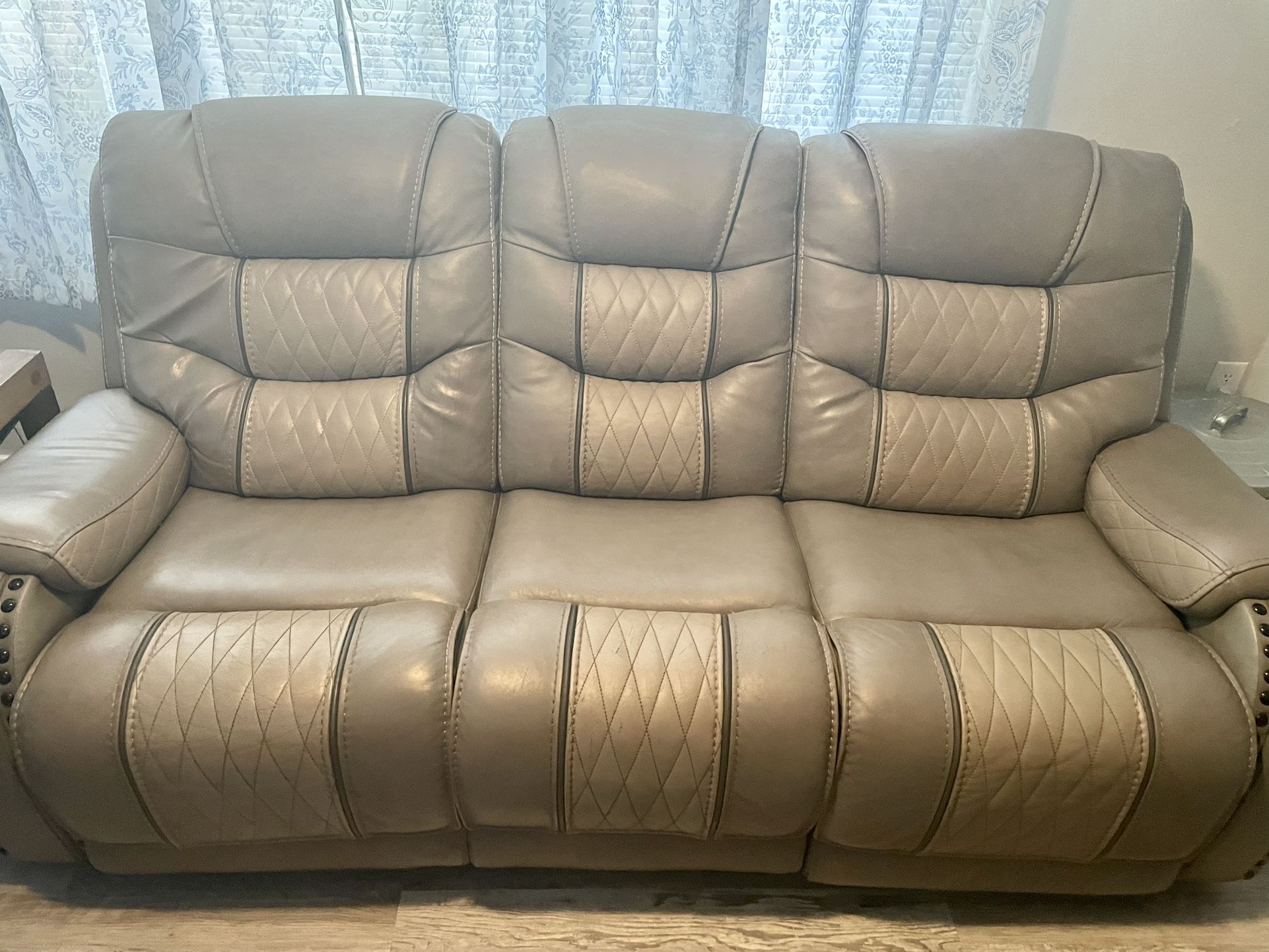 Reclining Couch - Eric Church Highway To Home Headliner Leather Non-Power Recliner