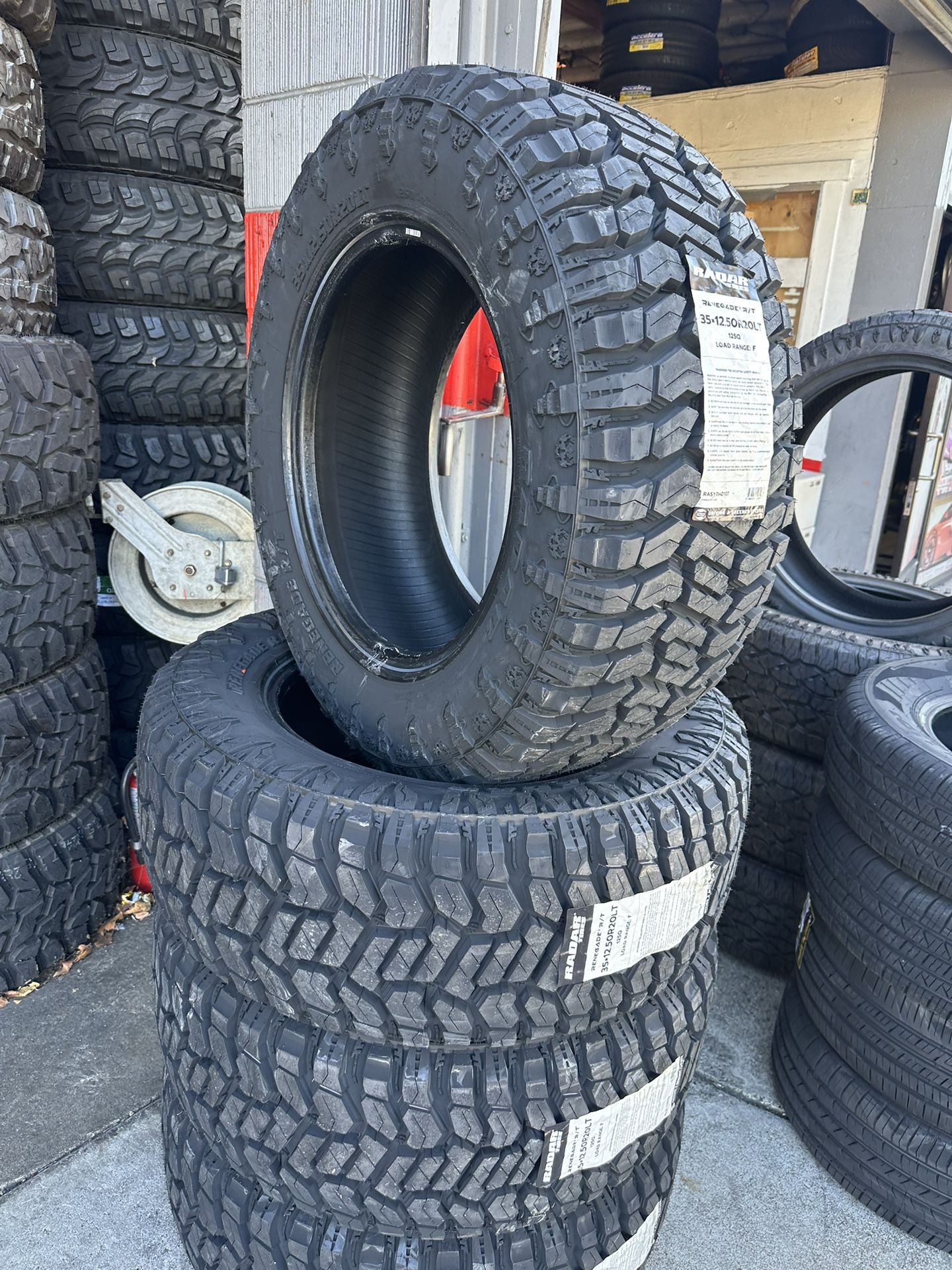 LT35x12.50r20 radar renegade R/T 12ply with installation mounting and balance available  