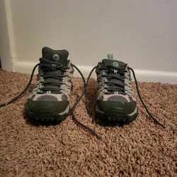 Merrell Size 7 Shoes Like New