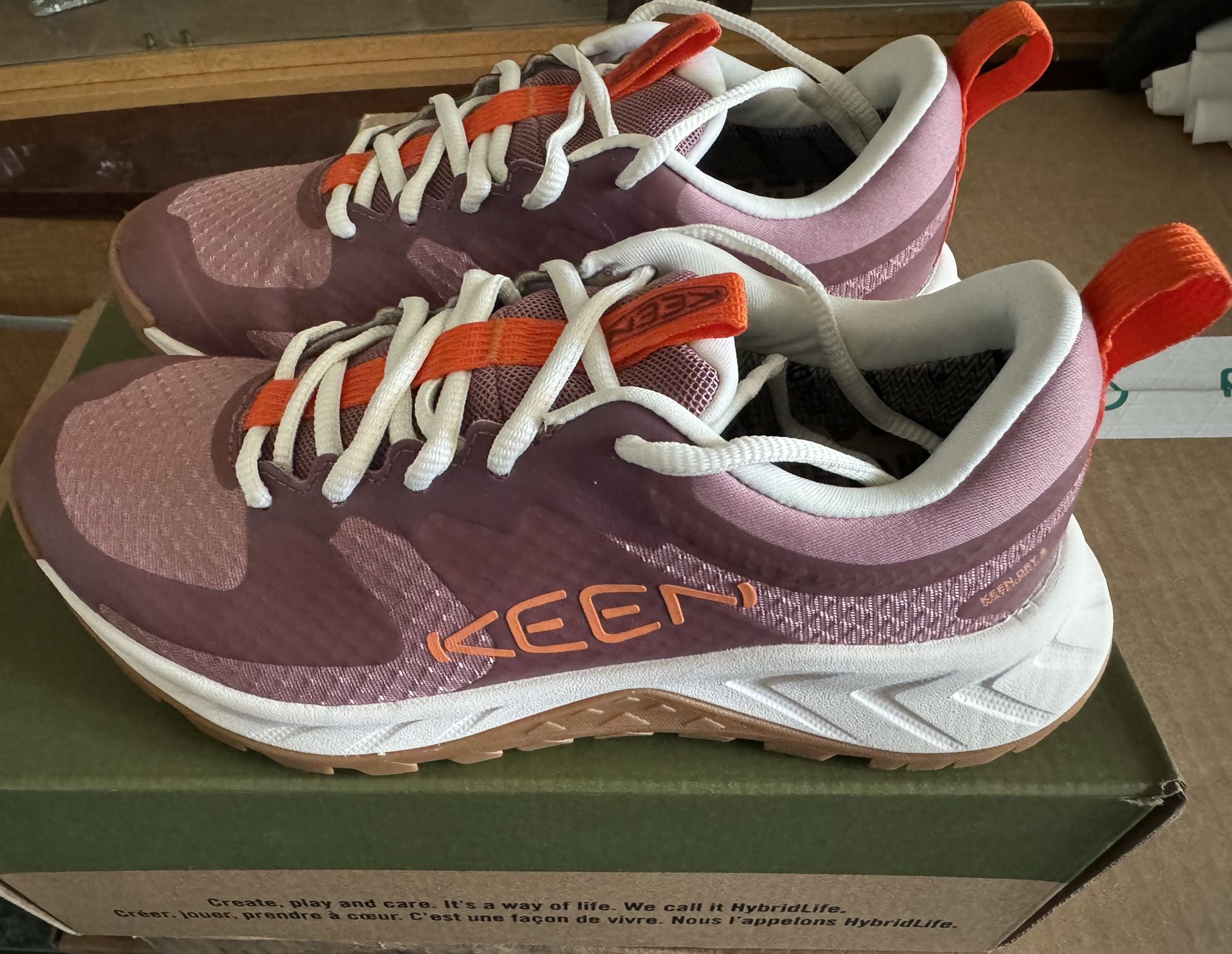 Keen Women’s Sz. 5.5 Versacore Waterproof Hiking Shoe Rose Brown Tangerine NEW IN BOX! $150
