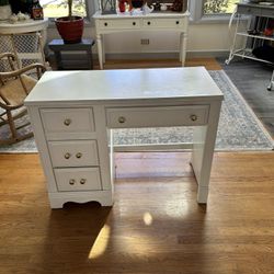 Free Desk