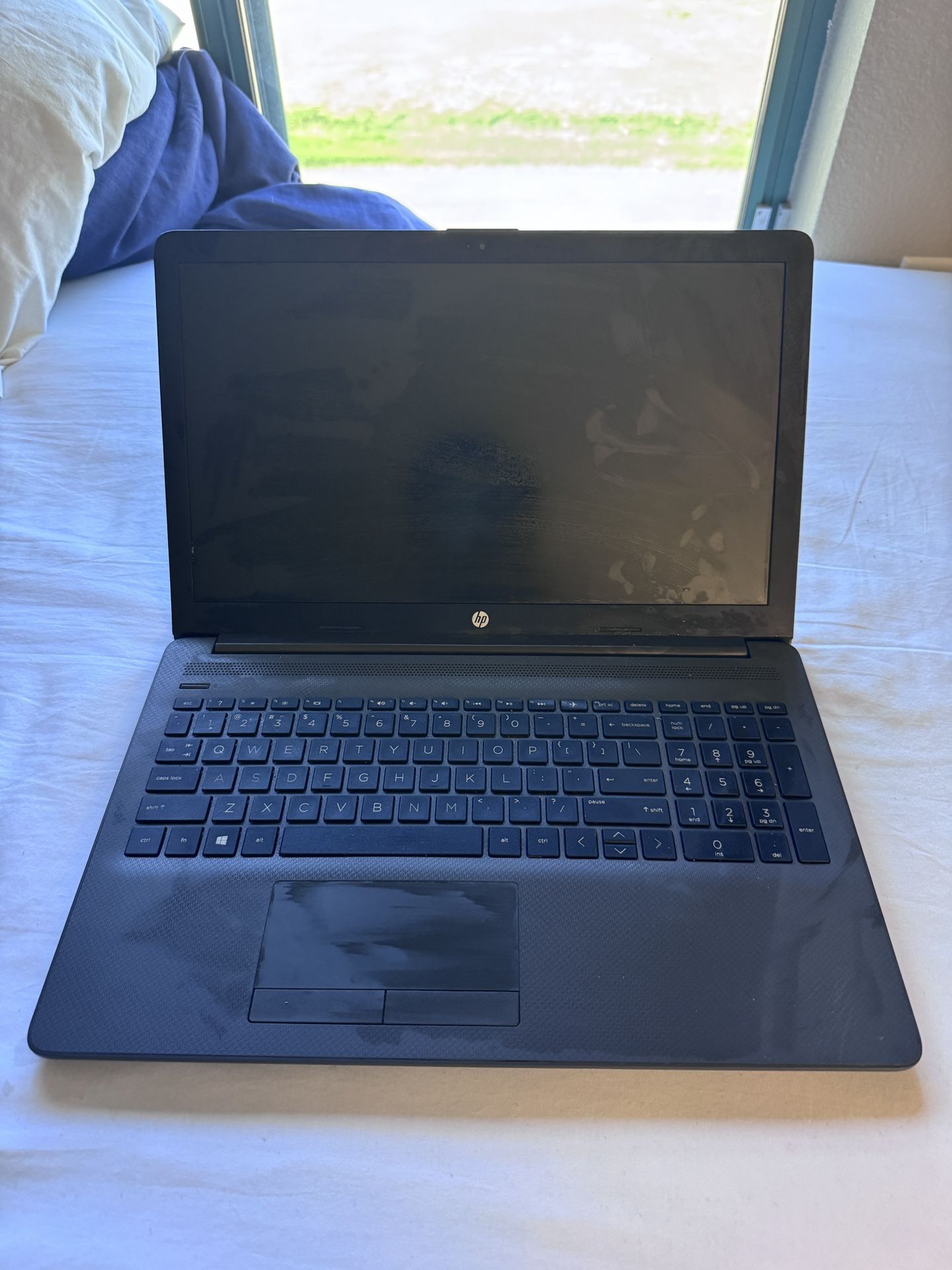 HP LAPTOP