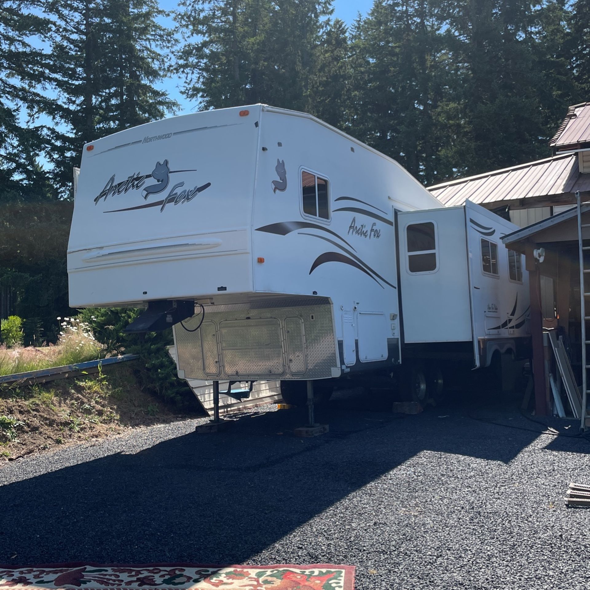 2008 Arctic Fox 27-5L