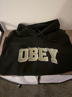 Obey hoodie