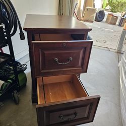 Executive Desk With Filing Cabinet 