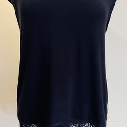 Love Scarlet Black with Lace Sleeveless Top, Medium