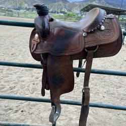 Dale Fredricks Roping Saddle 