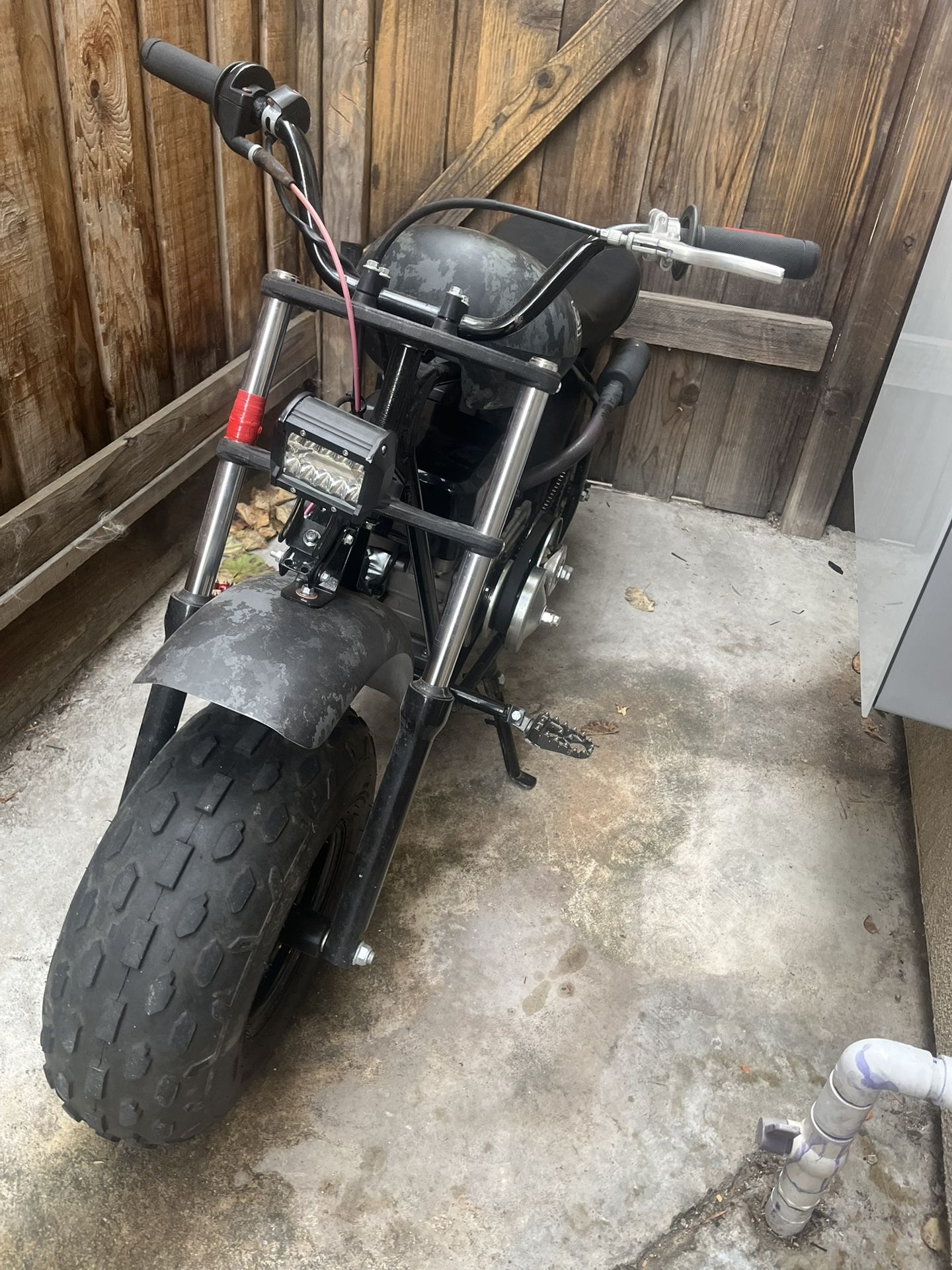 Colemen 200u- Ex