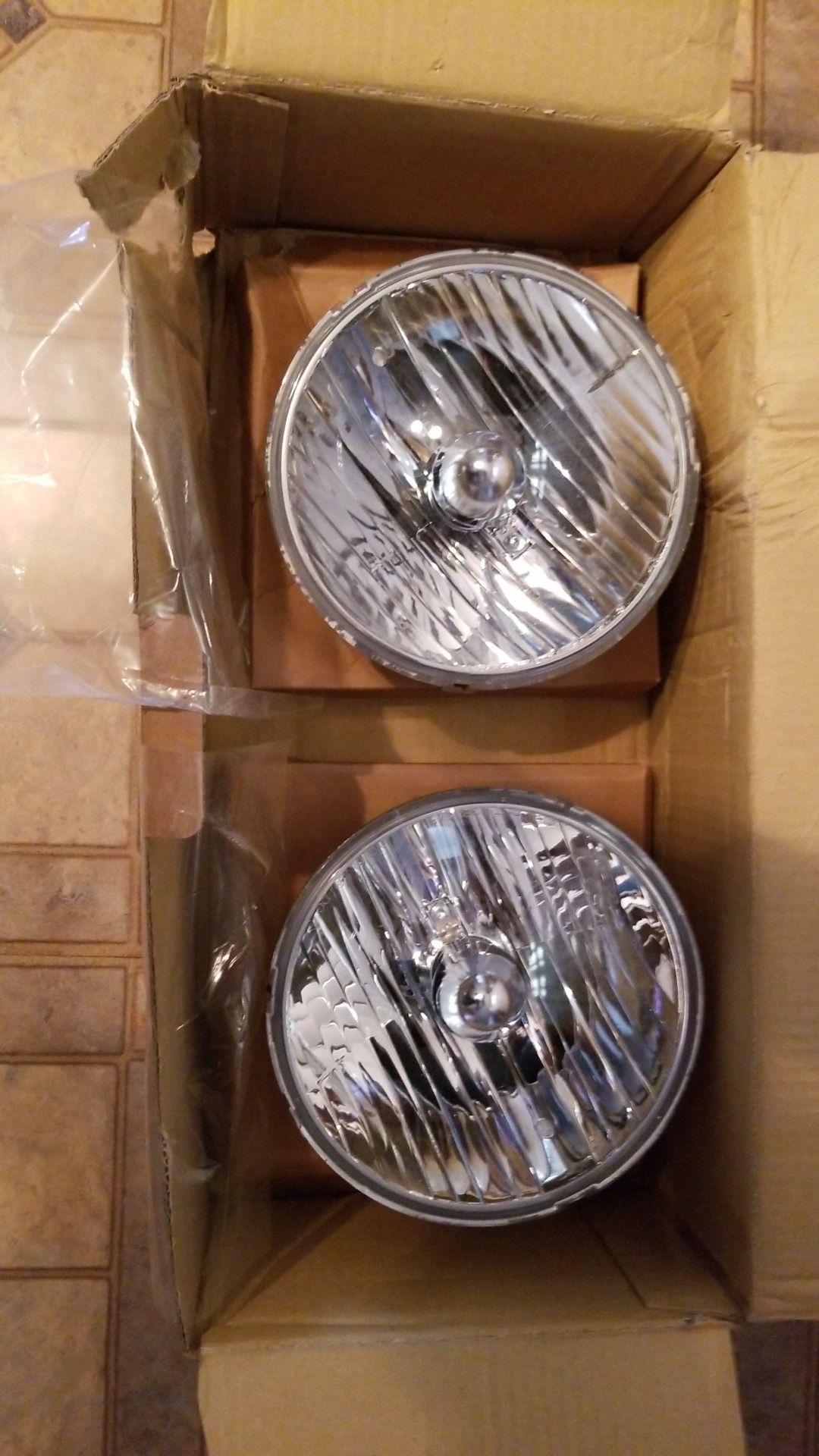 Jeep Wrangler headlights