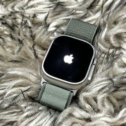 Apple Watch Ultra 2nd generation 49mm GPS + LTE 
