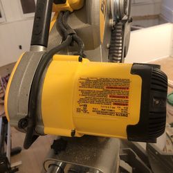 Dewalt miter saw 779