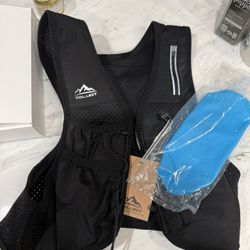 Running Vest and Flask