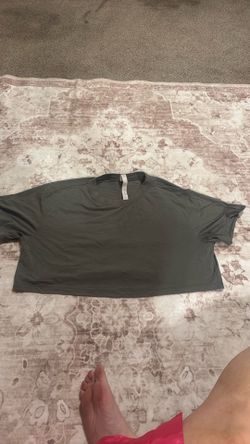 Lululemon Crop Tee