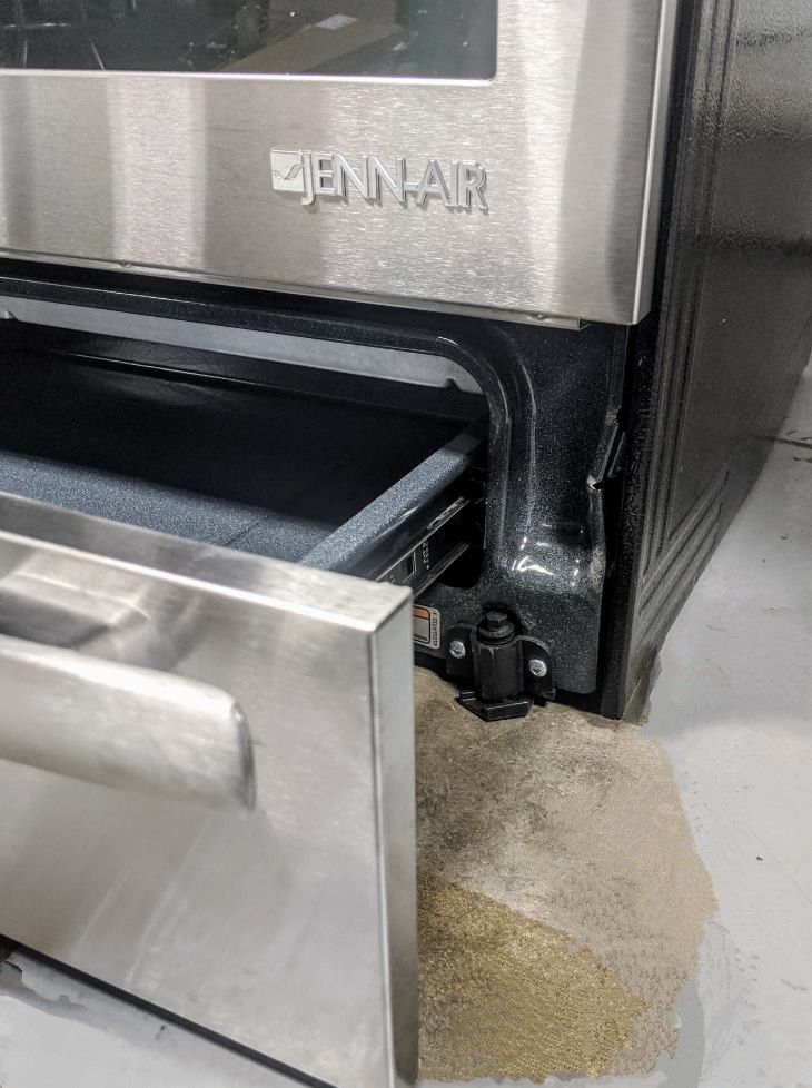 New 30" Jennair Gas Oven for Sale in Wadsworth, OH OfferUp
