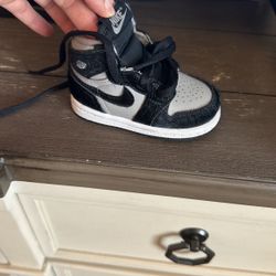 Jordan 1 Retro High OG (4C Toddler) 